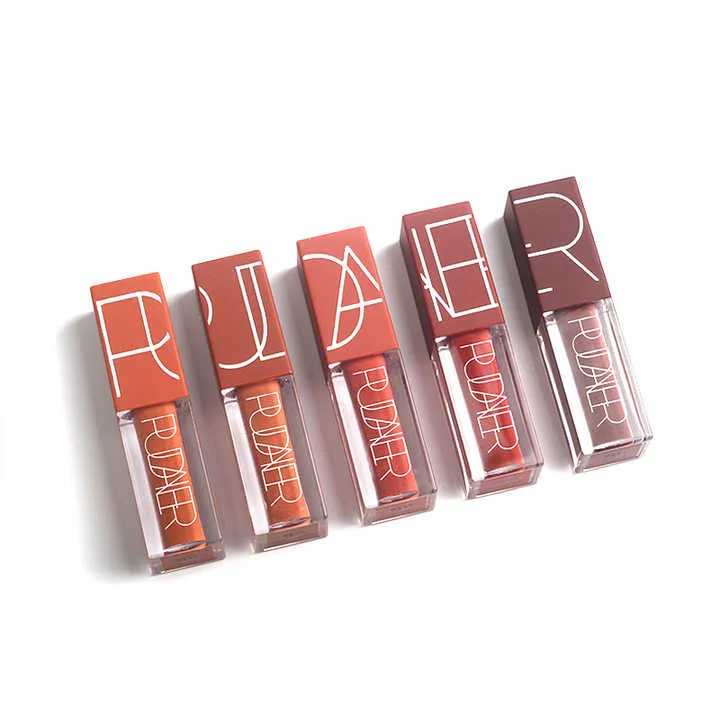 مجموعة أحمر شفاه مطفي من 5 ألوان -  Colors Matte Lipstick